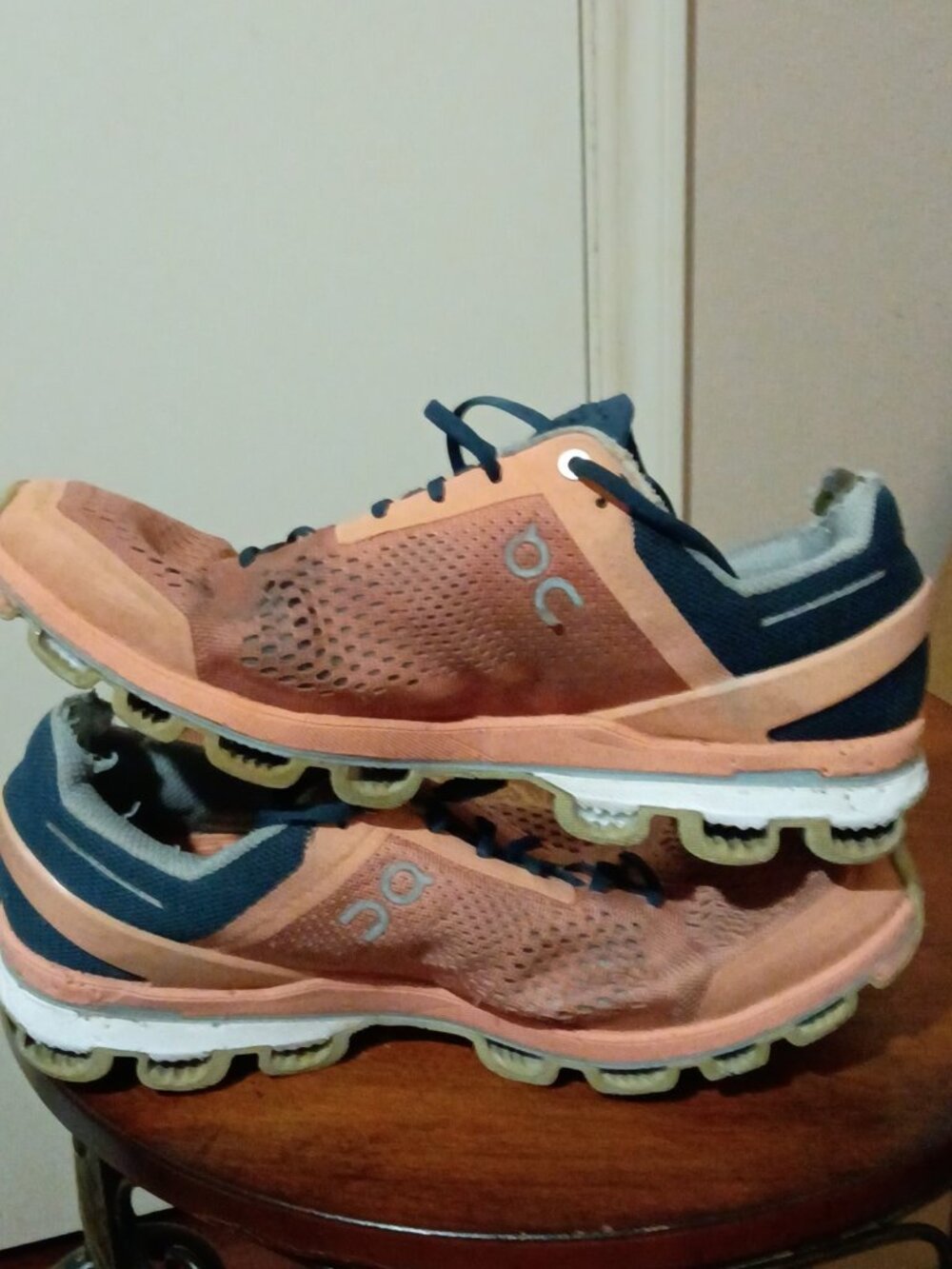 On Running Cloudsurfer Women's Running Shoes Coral Navy US Size 9 - Picture 13 of 14